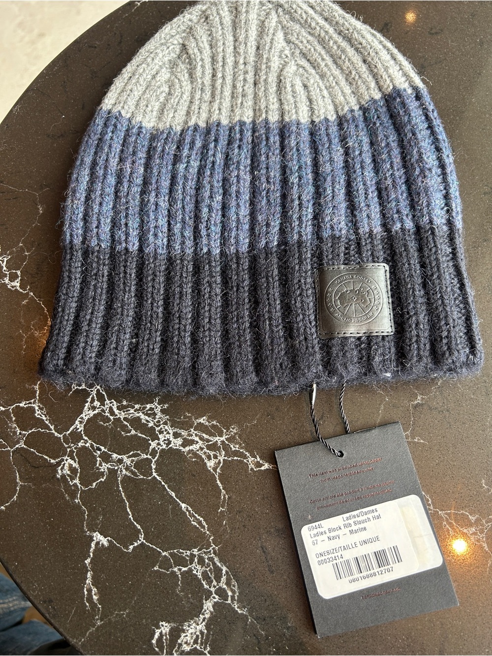 Canada Goose x Mackie Beanie Women's Marine Navy NWT unisex